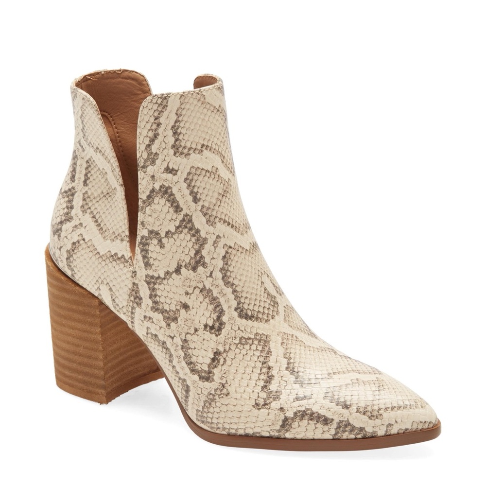 Steve Madden Cream and Brown Ankle Booties with Western Design